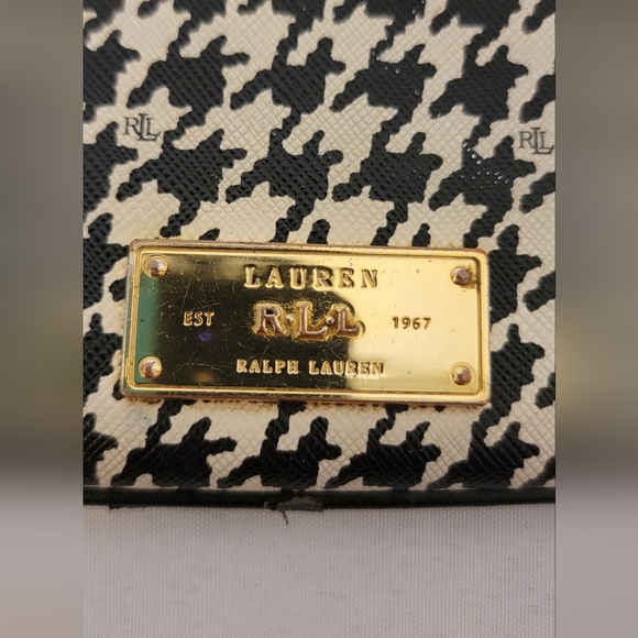 Lauren Ralph Lauren Black & White Houndstooth Wristlet